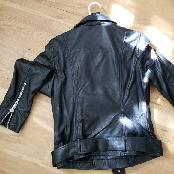 Leather jacket - Picture 4 of 5
